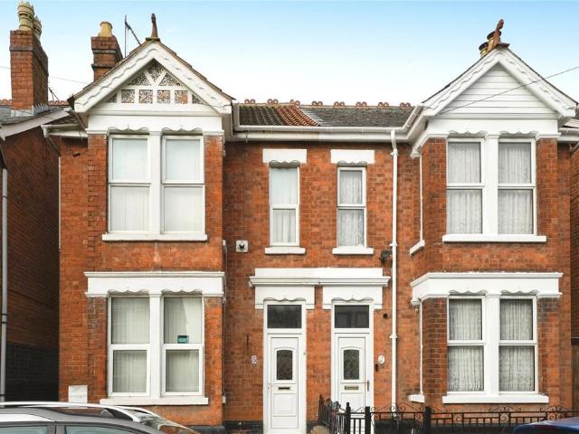 House for sale in Chequers, Gloucester