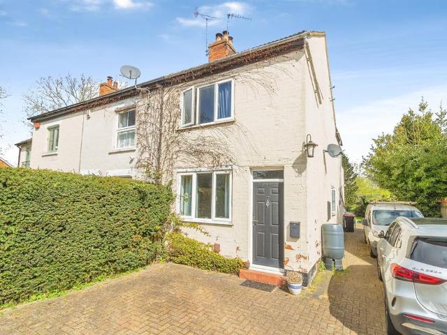House for sale in Fenny Stratford, Milton Keynes