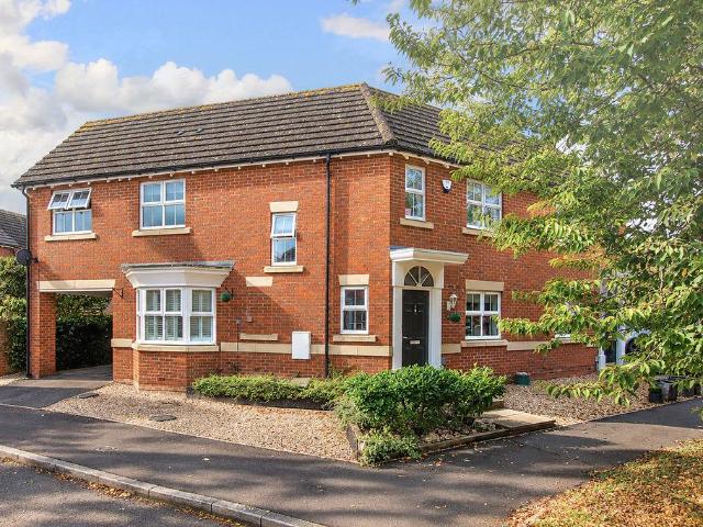 House for sale in Weston Turville