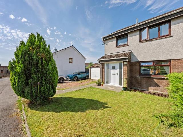 House for sale in Newmains, Scotland