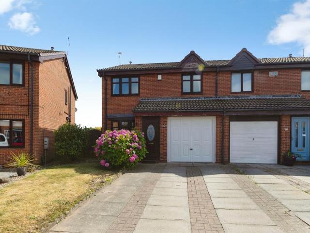 House for sale in Clavering, Hart Station