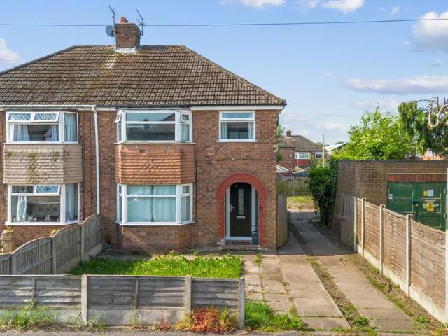 House for sale in Hood Manor, Warrington