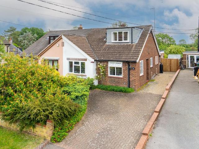 House for sale in Newton Longville, Buckinghamshire