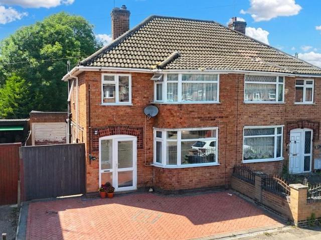 House for sale in Pinfold, Leicestershire