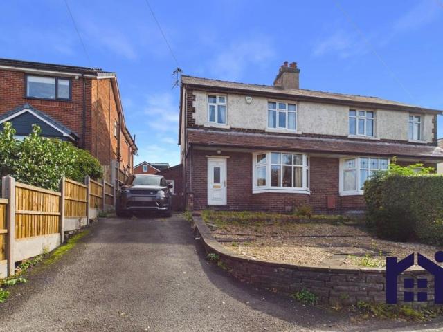 House for sale in Appley Bridge, West Lancashire