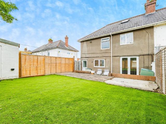 House for sale in Cwm Talwg, Barry