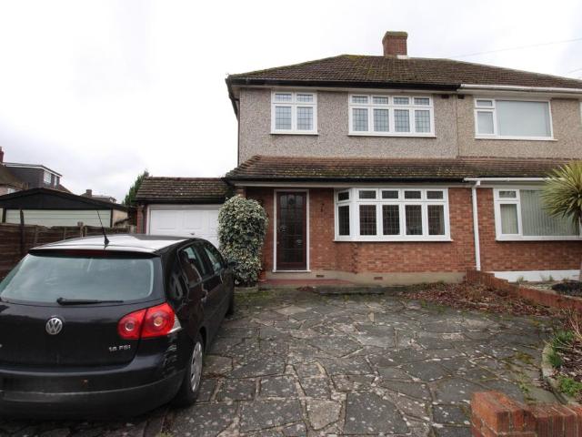 House for sale in Pot Kilns, Greater London