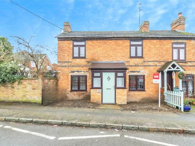 House for sale in Heath And Reach, Bedfordshire