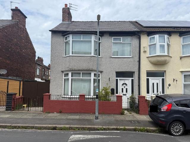 House for sale in Calderstones