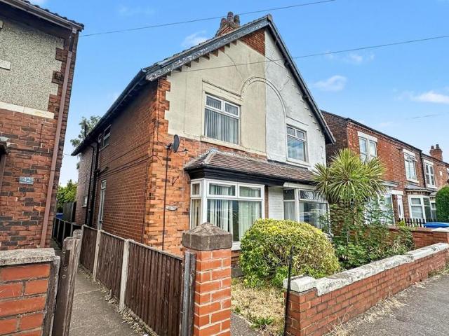 House for sale in Bull Farm, Potters Corner