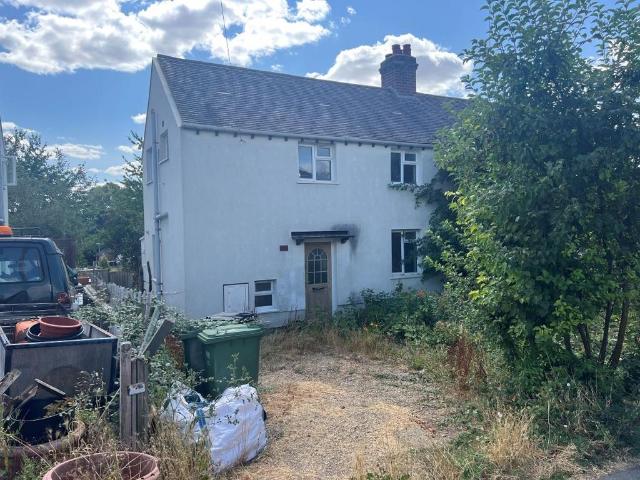 House for sale in Crookhill, Worcestershire