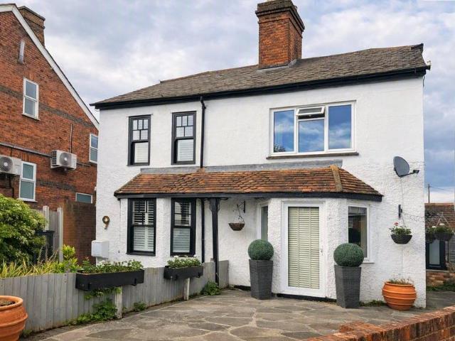 House for sale in Wooburn, Berghers Hill