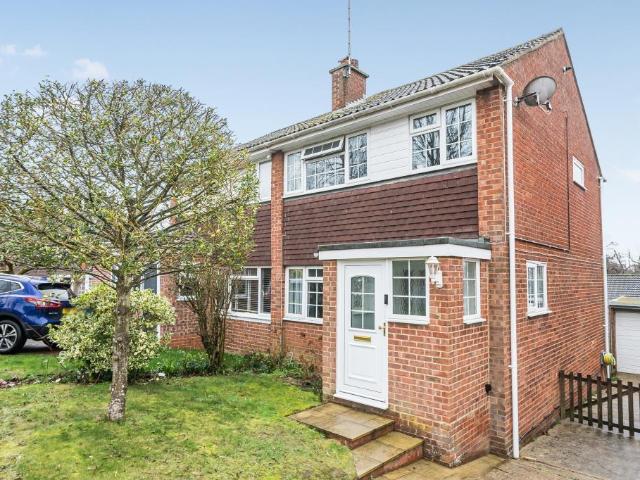 House for sale in Chepping Wycombe, Loudwater