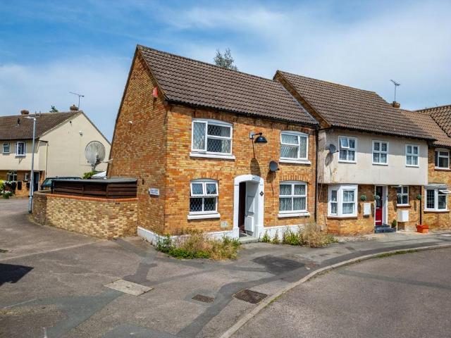 House for sale in Noak Hill, Noak Bridge