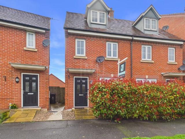 House for sale in Burtonwood and Westbrook, Warrington