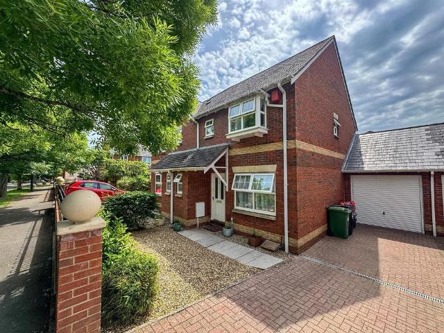 House for sale in Worle, Weston-super-mare