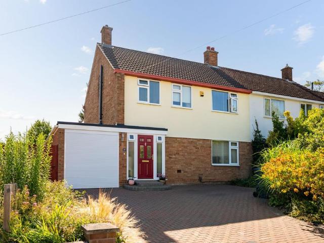 House for sale in Arbury, Cambridgeshire