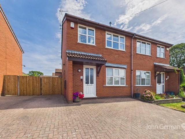 House for sale in Egginton, East Midlands