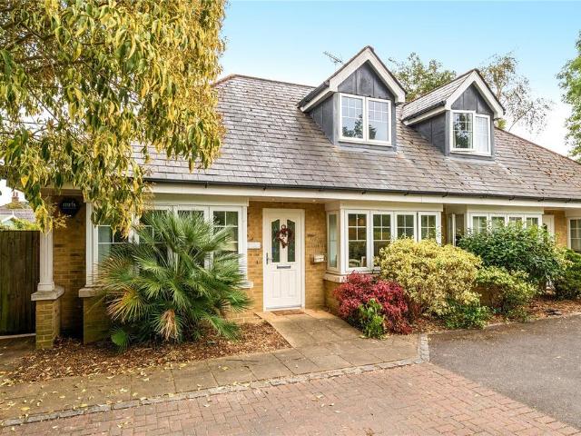 House for sale in West End, Elmbridge
