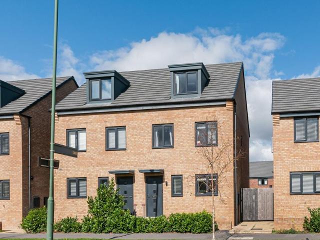 House for sale in Kingswood, Hull