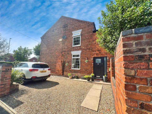 House for sale in Hammond Street