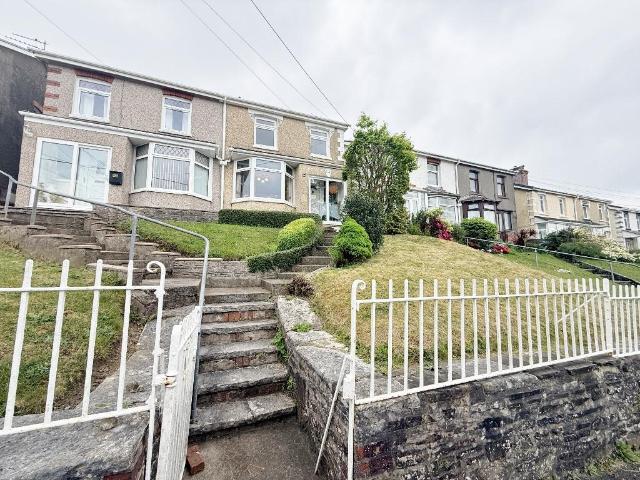 House for sale in Pontarddulais, Wales
