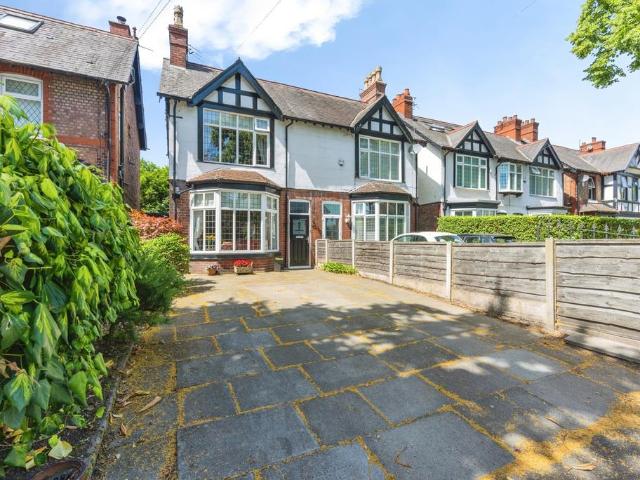 House for sale in Ashton upon Mersey, Trafford Park
