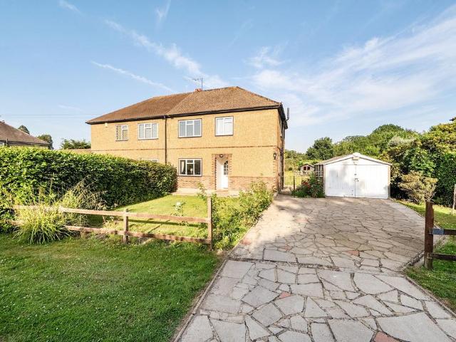 House for sale in Hillview, Surrey