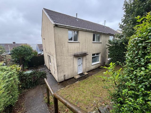 House for sale in Tredomen, Hengoed