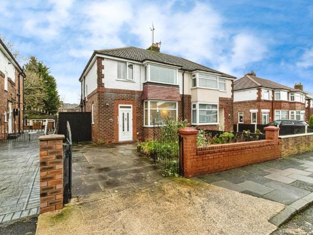 House for sale in Salford, Greater Manchester