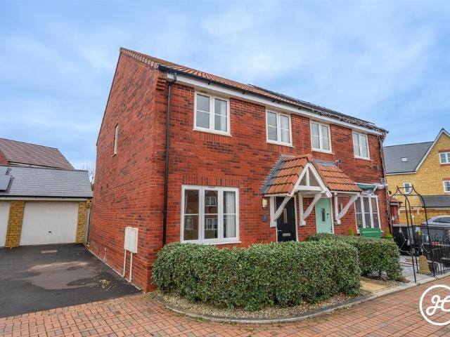 House for sale in North Petherton, Somerset