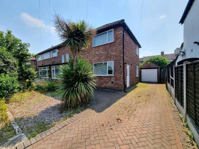 House for sale in Sale Moor, Trafford Park