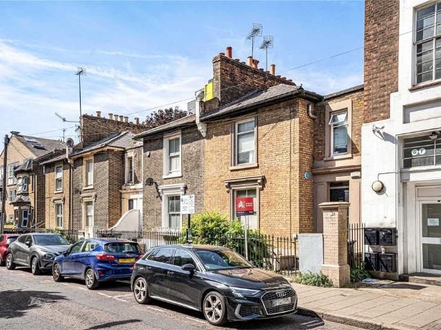 House for sale in Homerton, Greater London