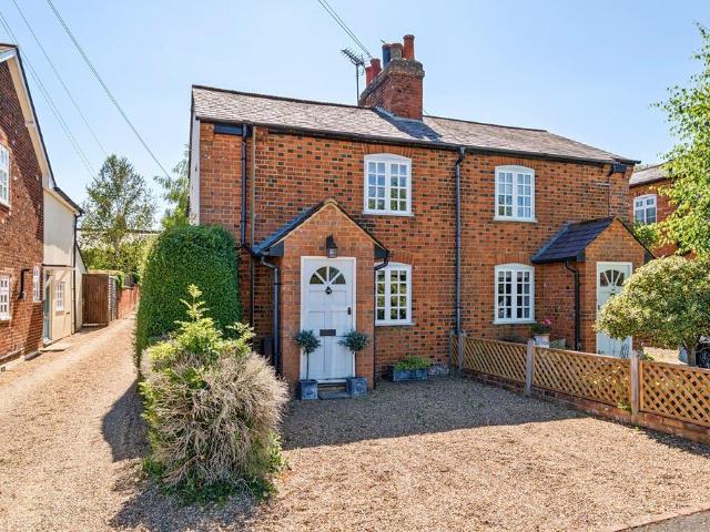 House for sale in Blackhills, Surrey