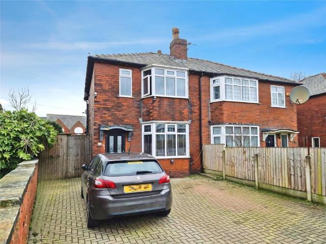 House for sale in Moses Gate, Lee Bank
