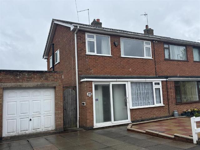 House for sale in Elmfield, Leicestershire