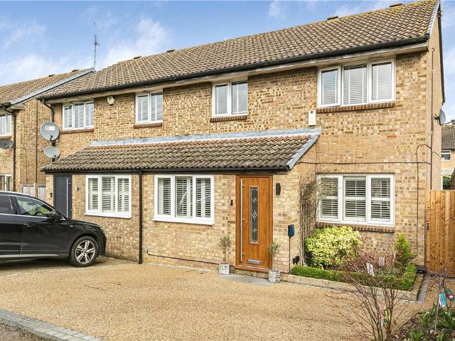 House for sale in Panshanger, Fretherne