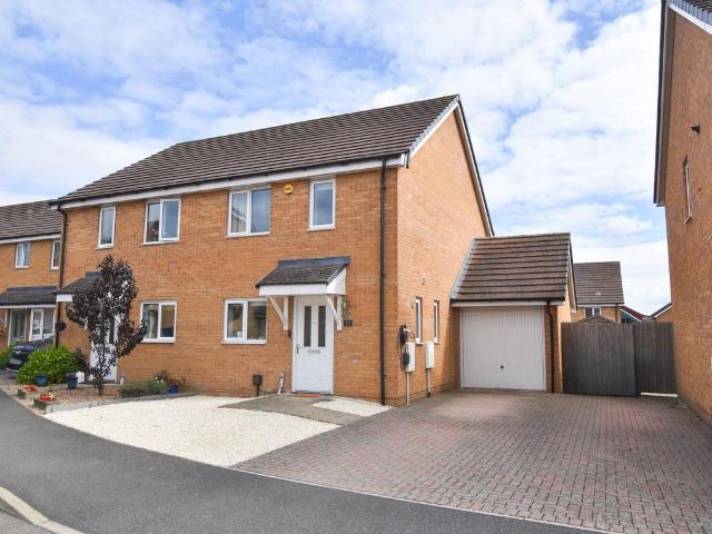 House for sale in Towcester, West Northamptonshire