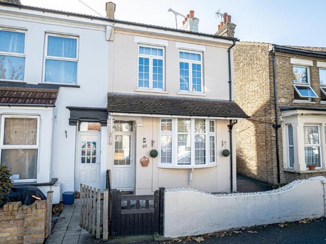 House for sale in Prittlewell, Alton Barnes