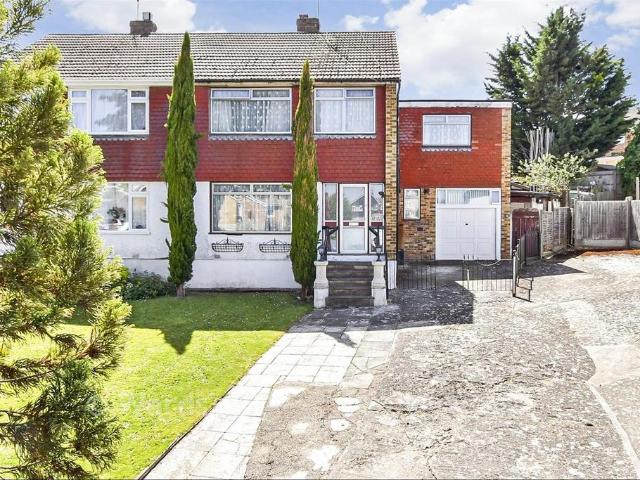 House for sale in Midway, Kent