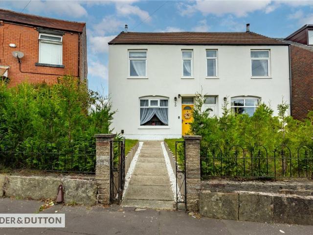 House for sale in Marland, Burnedge