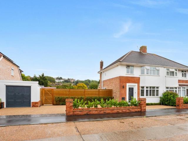 House for sale in Hythe, Folkestone