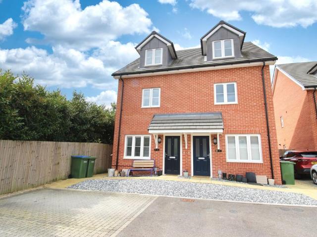House for sale in Titchfield Common, Fareham