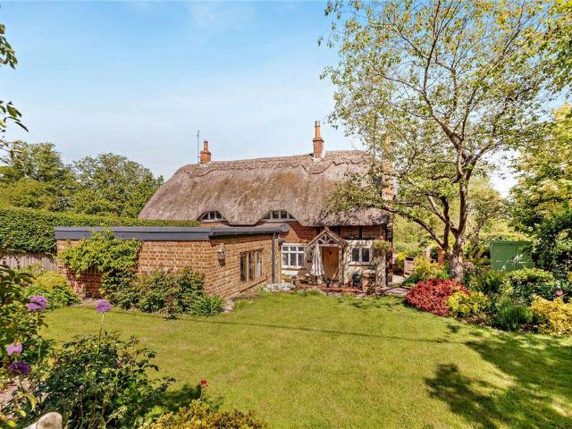 House for sale in Speen, Stockcross