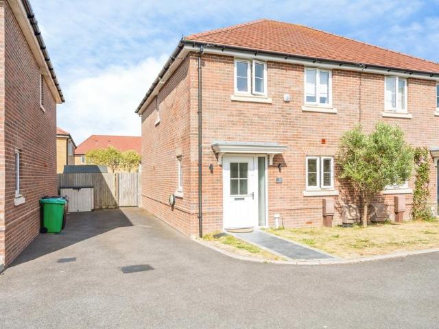 House for sale in Bersted, Clapham