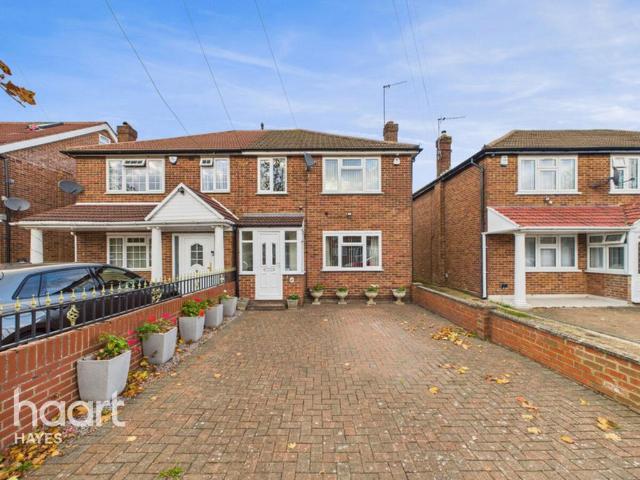 House for sale in London Borough of Hillingdon, Greater London