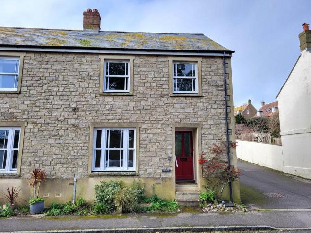 House for sale in Charmouth