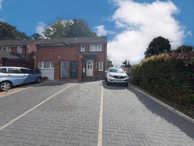 House for sale in Bishopdown, Wiltshire