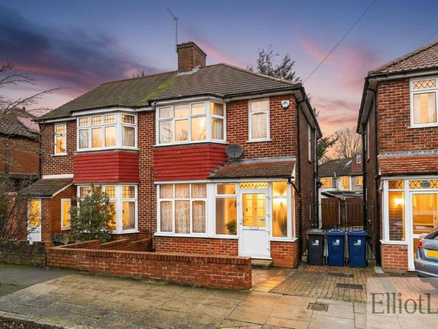 House for sale in London Borough of Ealing, Greater London