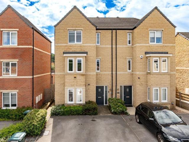 House for sale in Apperley Bridge, West Yorkshire